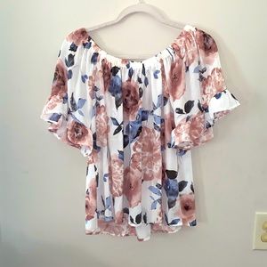 Size S sienna sky floral blouse
